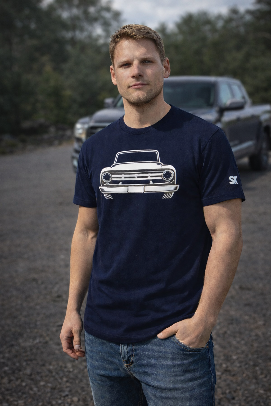 PICKUP TRUCK